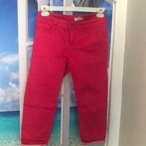 Love Nation, size 9/10 pink cropped pants.